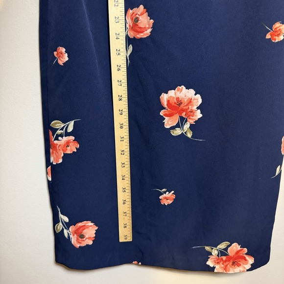 ASHLEY GRAHAM Beyond Cold Shoulder Navy Blue Floral Sheath Dress Size 10 - Picture 4 of 9